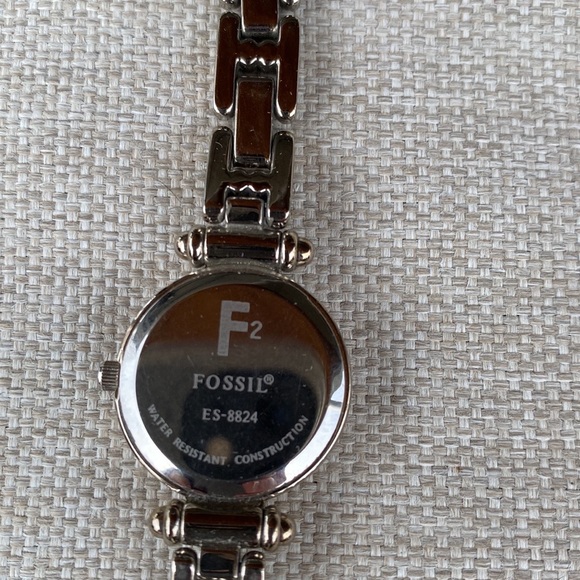 Fossil ladies watch. - Picture 4 of 5